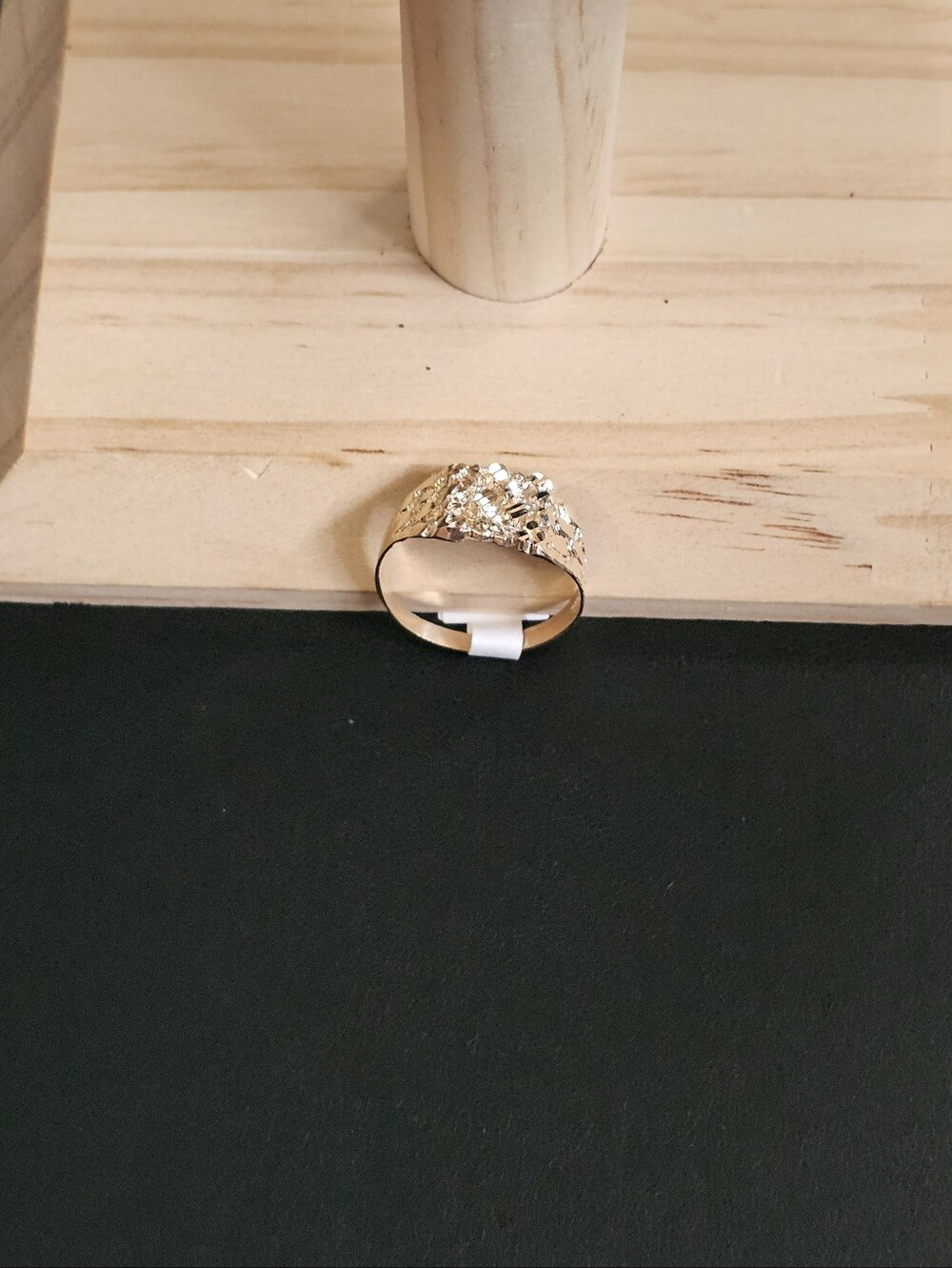 14k Gold Ring Size 9.75